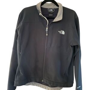 The North Face Men's Black Softshell Jacket Size M Weather Resistant